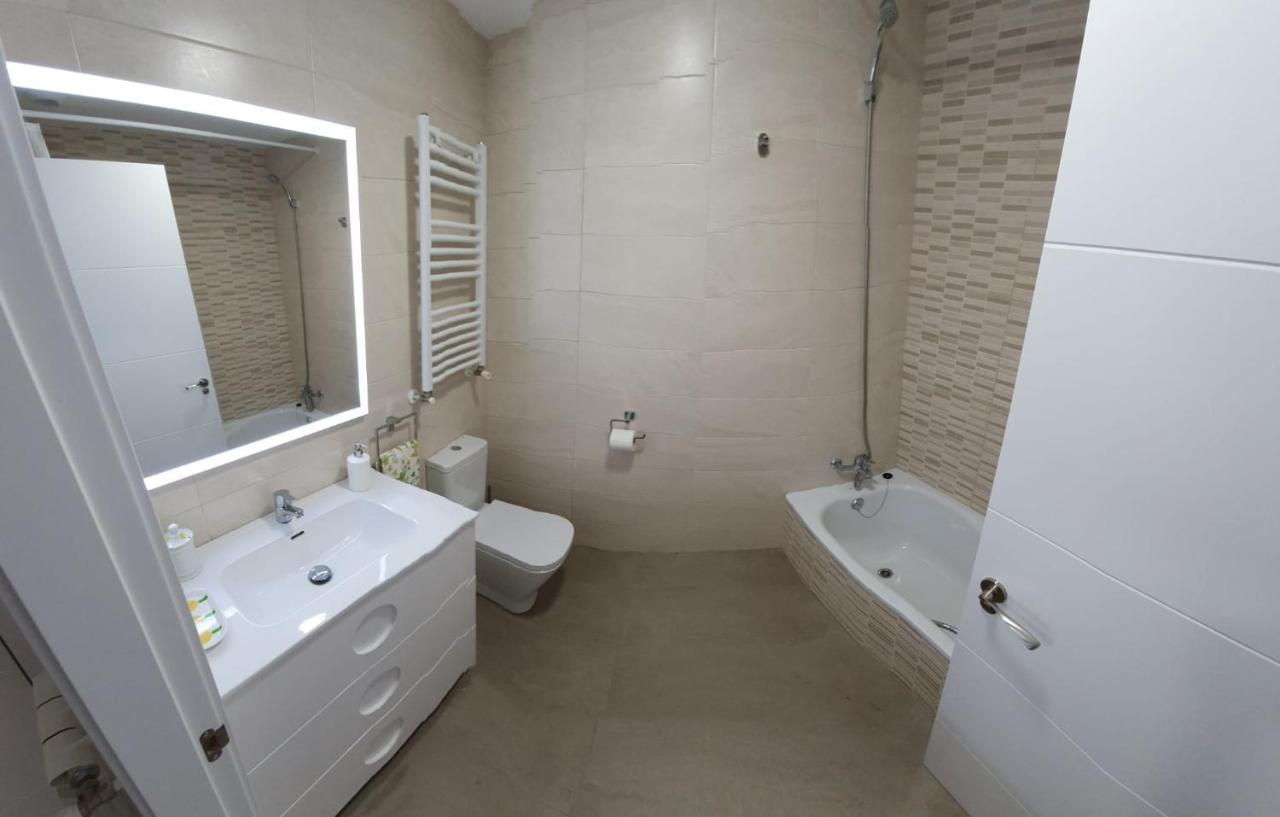 Apartamento 3 Habitaciones Miramar, Luanco Esterno foto